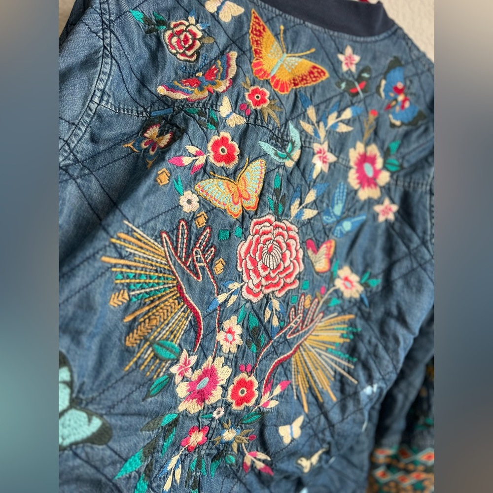 Johnny Was Mariposa Embroidered Denim Bomber Jacket Medium
